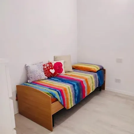 Ambroeus Apartmens Casa Spaziosa In Centro Paese Апартаменты *